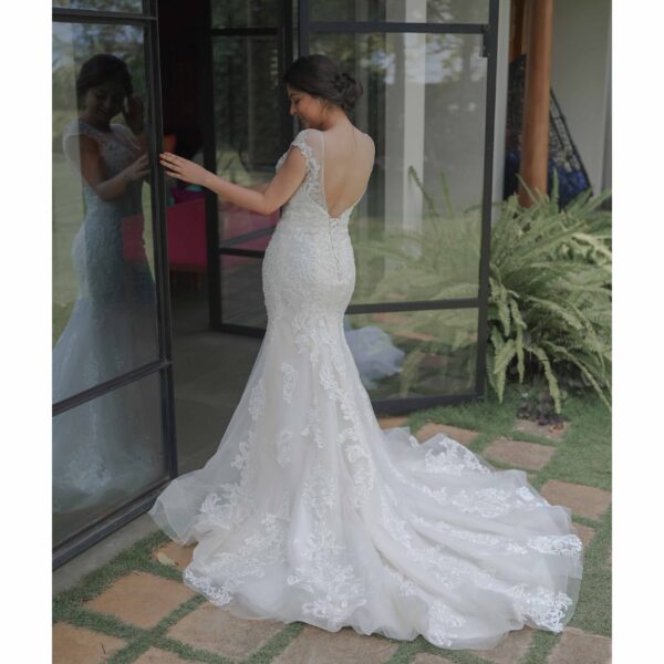 BRIDAL COLLECTION 195 - Image 2