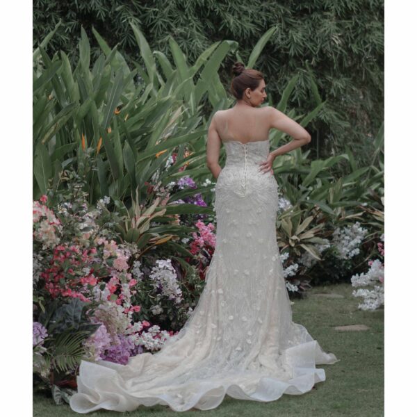 BRIDAL COLLECTION 220 - Image 2