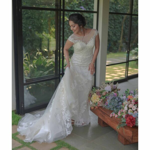 BRIDAL COLLECTIONS 192