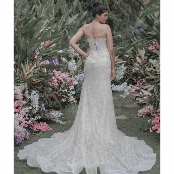 BRIDAL COLLECTION 219 - Image 2